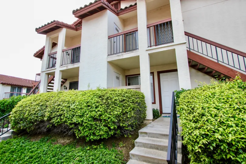 The Porte La Paz complex is a beautiful, quiet condominium complex. Even though the freeway is right next door, you can barely hear it. The landscaping is nice, and we even have our resident pair of wild rabbits! Some of the HOA rules are a little crazy, 