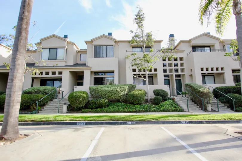 University Towne Square most attractive and beautiful bungalow and nice desine garden and very attractive aerie andclear parking