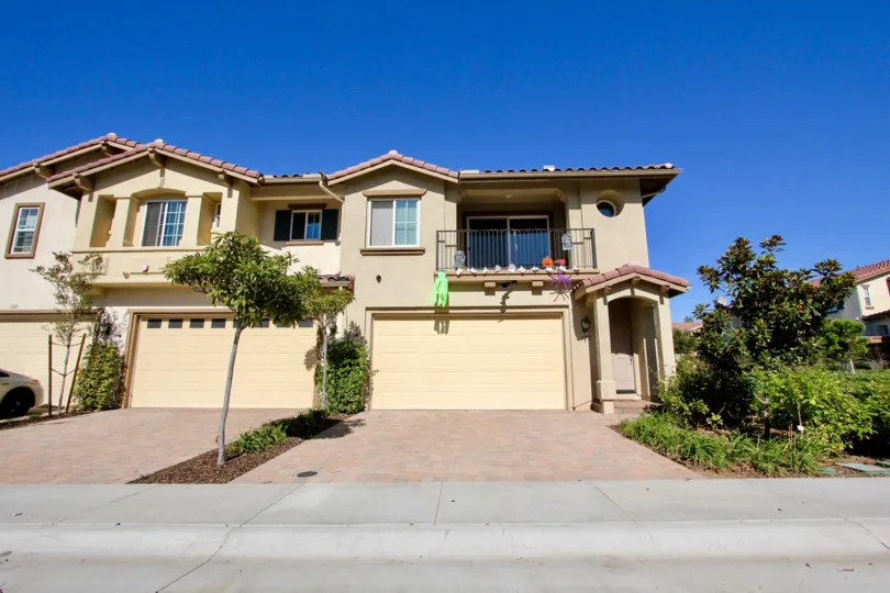 Housing with attached garages at Oak Drive Villas in Vista California