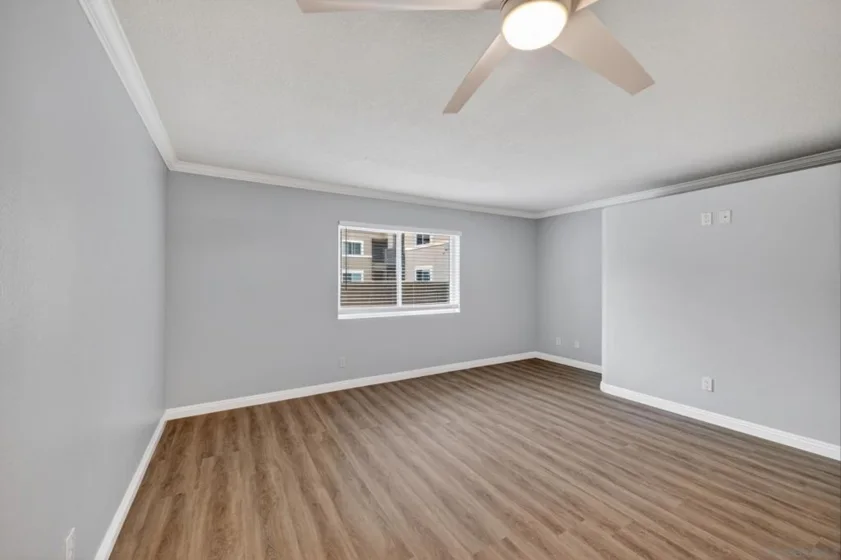 7545 Charmant Drive #1301 photo 4