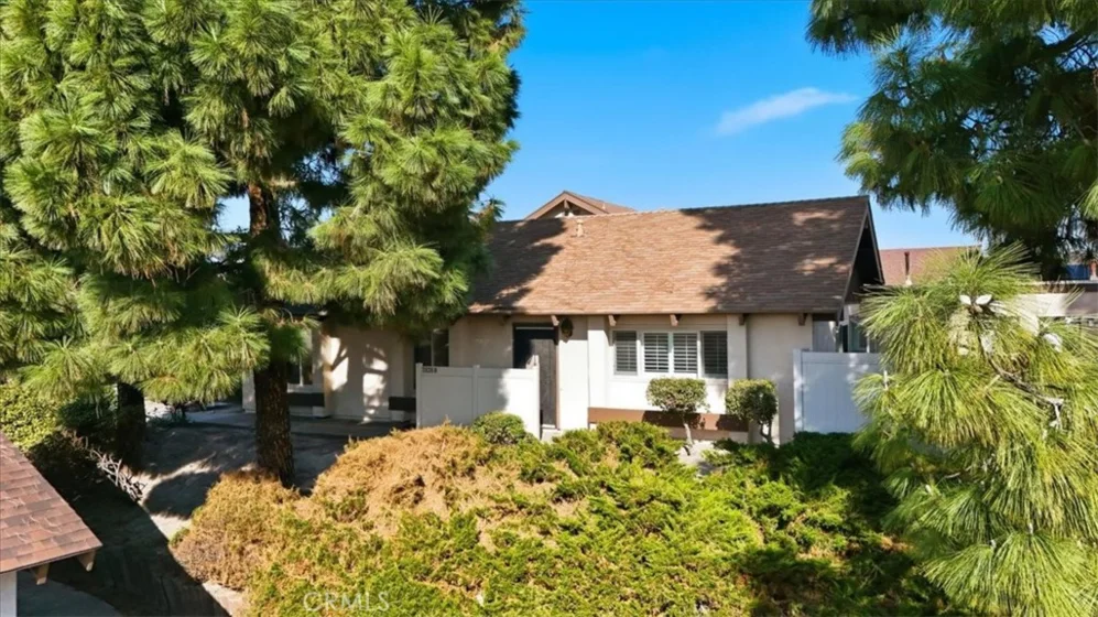 2838 Alta View photo 1