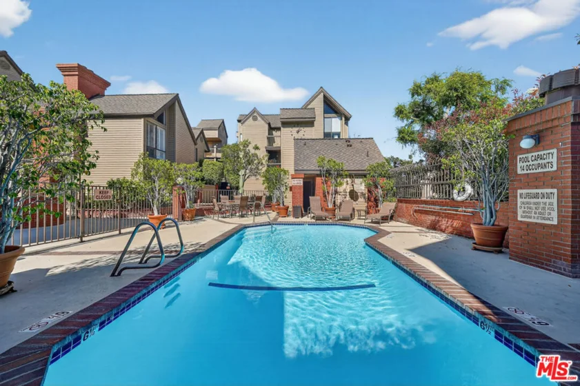 835 S Lucerne Boulevard #105 photo 1