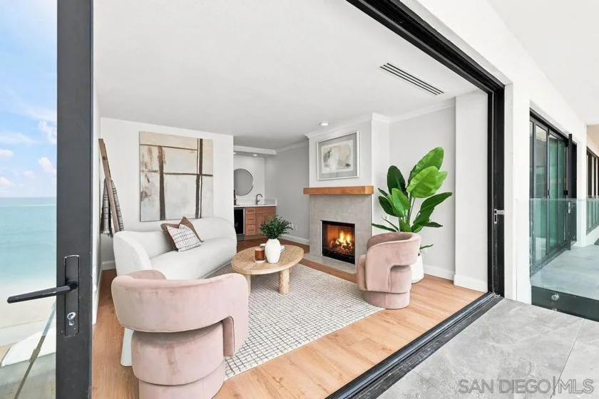 939 Coast Boulevard #Unit 103 photo 20