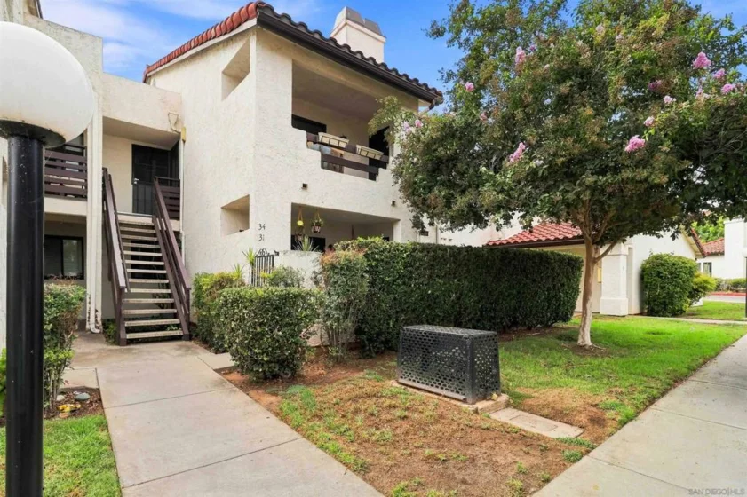 2425 Cranston Drive #34 photo 1