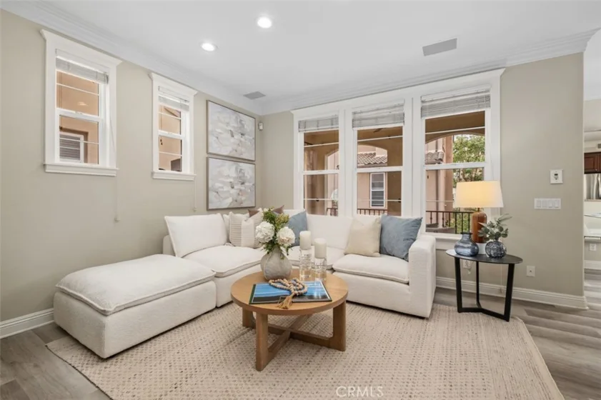 347 Tall Oak photo 5