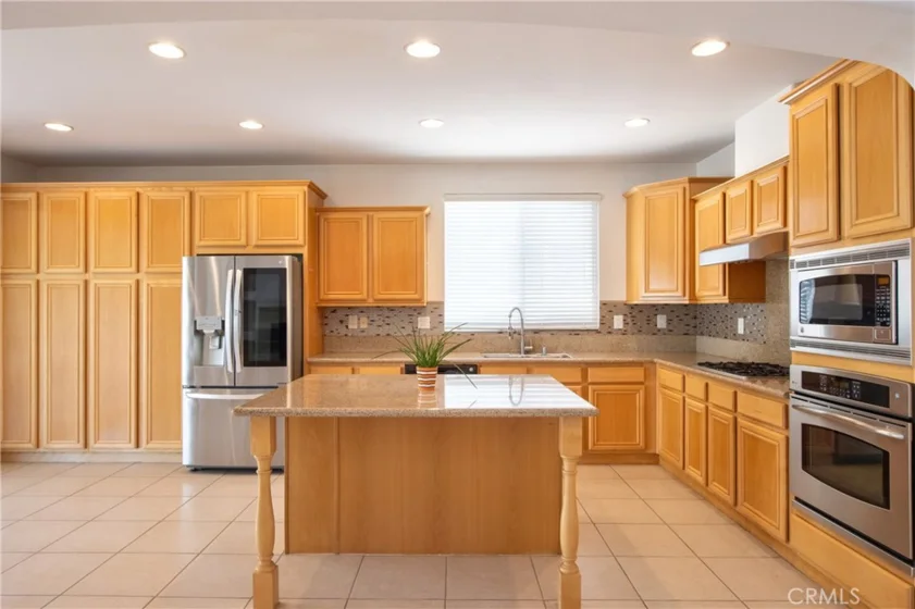 45743 Magnolia photo 8