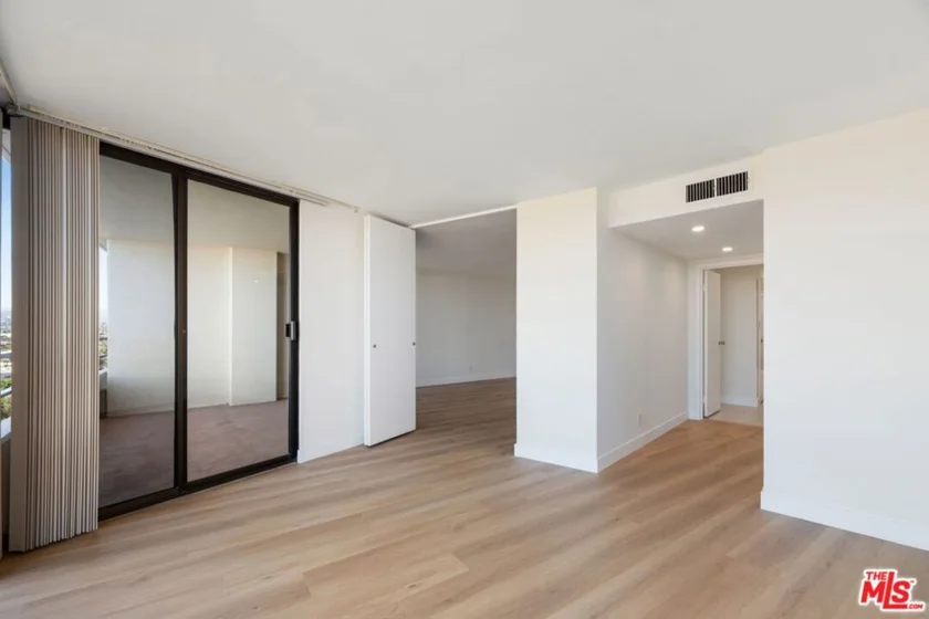 4265 Marina City Drive #905 photo 18