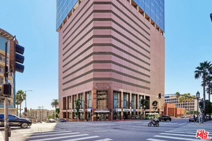 1100 Wilshire Boulevard #1804 photo 18