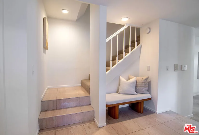 1639 Selby Avenue #B photo 11