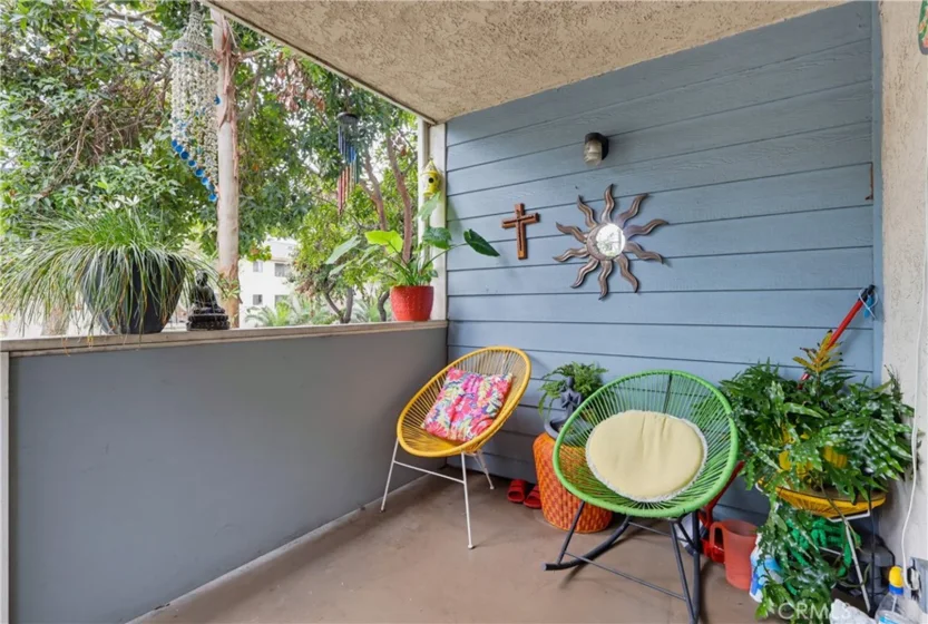 628 Daisy Avenue #222 photo 30