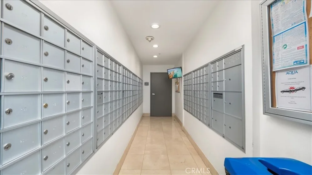 488 E Ocean #708 photo 9