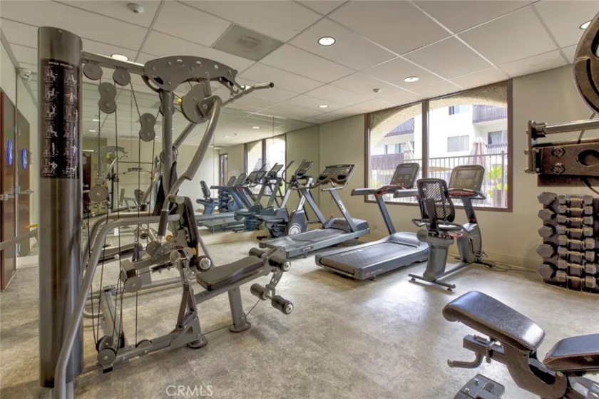 5334 Lindley Avenue #337 photo 16