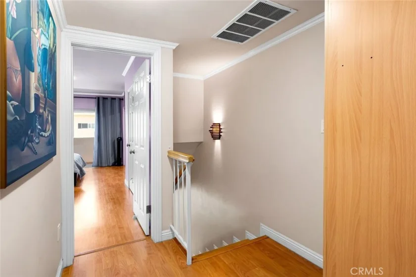 6312 Morse Avenue photo 4