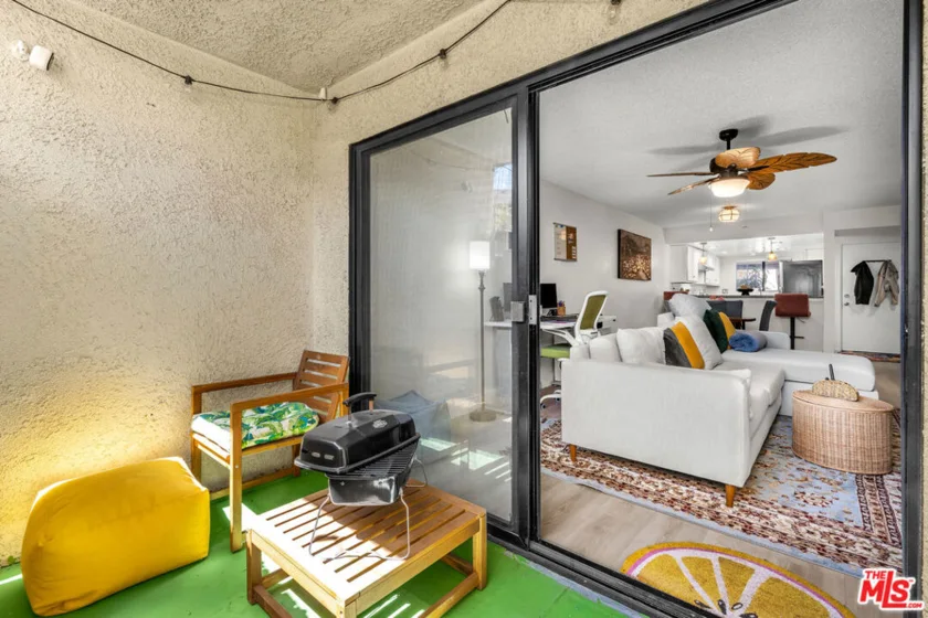 620 W Hyde Park Boulevard #111 photo 9