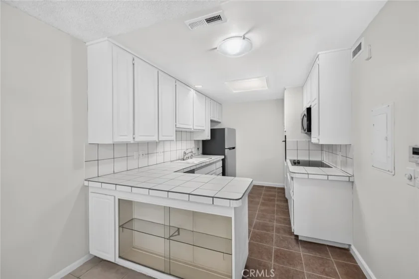 777 E Valley #59 photo 4
