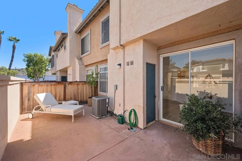 11382 Via Rancho San Diego #D photo 27
