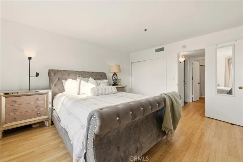 3980 Faircross Place #17 photo 10