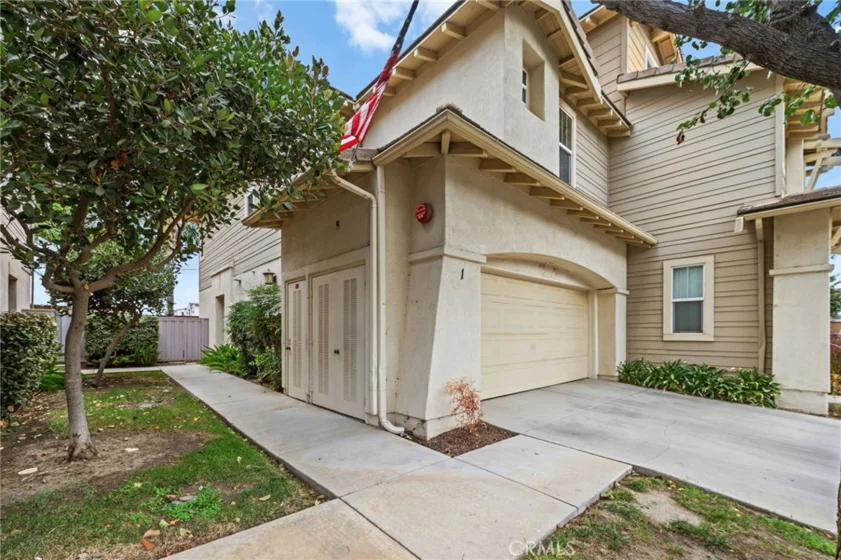 24844 Ambervalley Avenue #1 photo 39