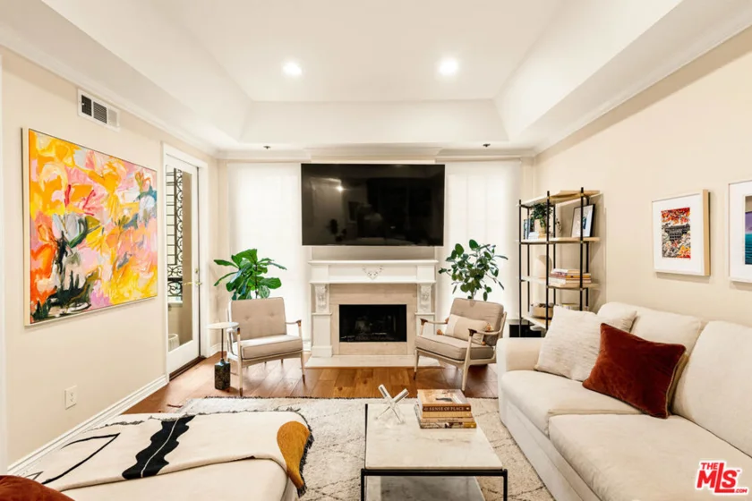 1370 Kelton Avenue #106 photo 8