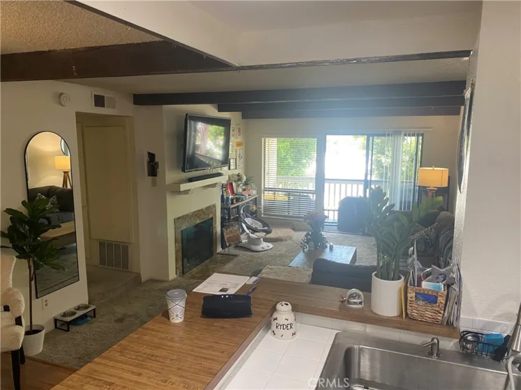 21372 Brookhurst #725 photo 5