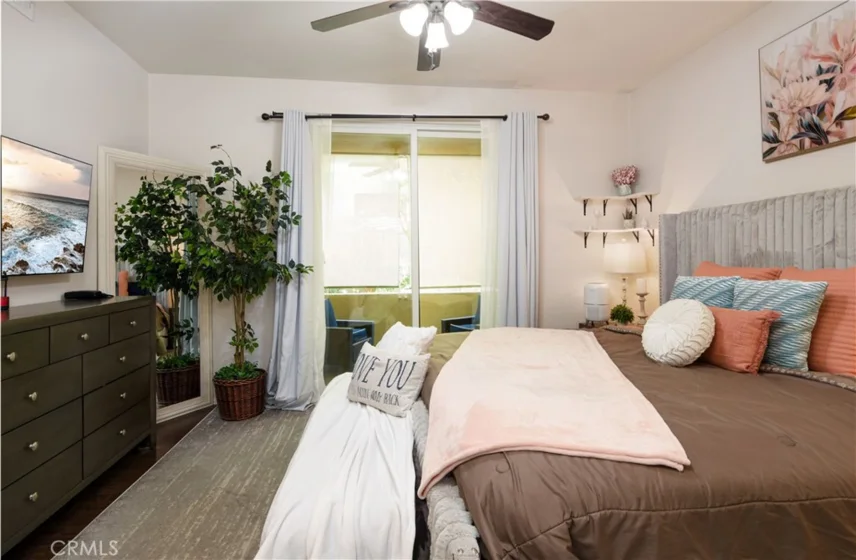 44942 Bellflower photo 10