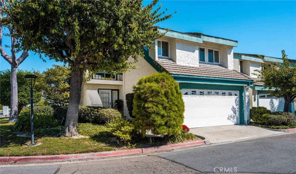 12632 Romaine Way photo 2