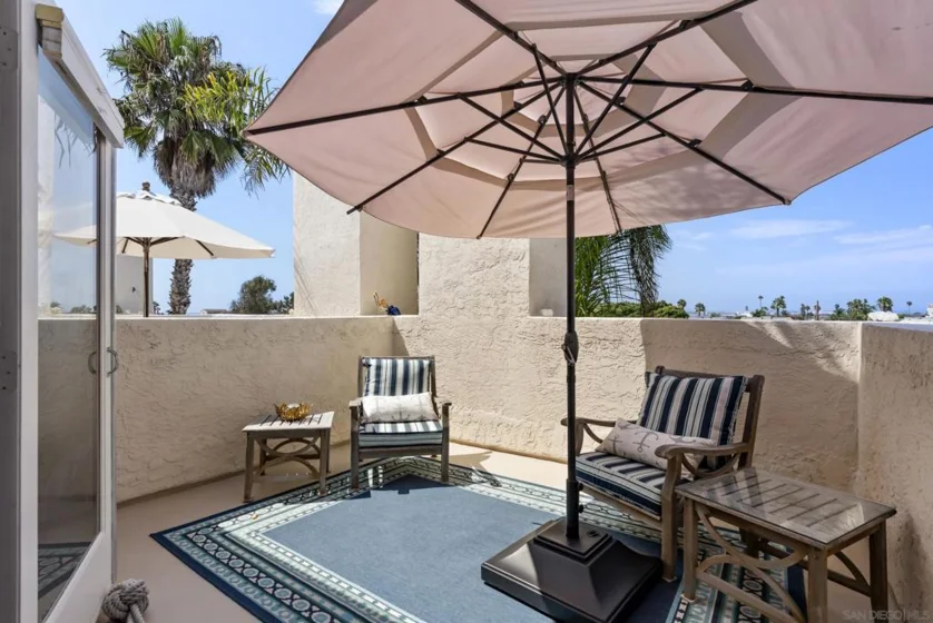 221 Donax Avenue #4 photo 5