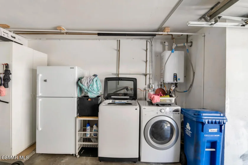 8021 Canby Avenue #3 photo 17