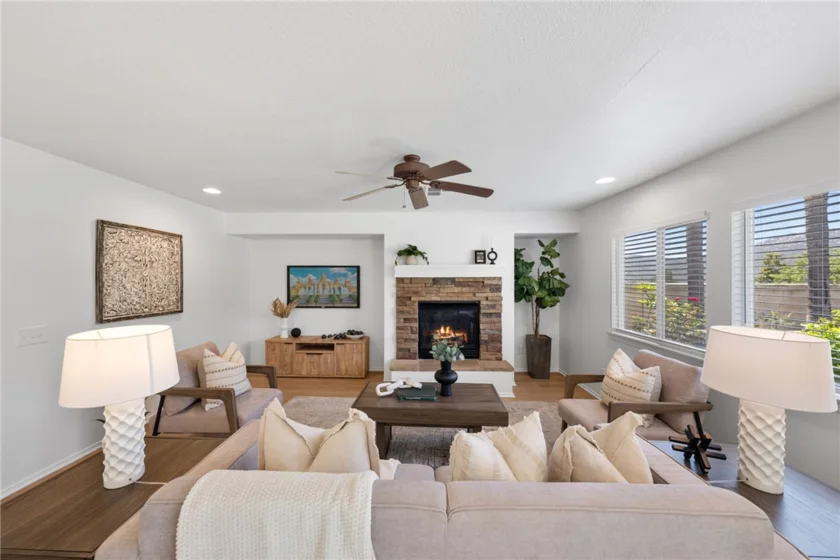 46371 Sharon Street photo 12