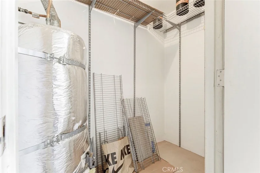 460 Oak Street #203 photo 15