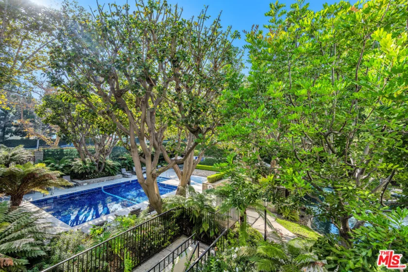 10128 Empyrean Way #203 photo 25