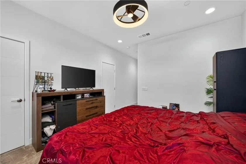 4810 Long Beach photo 30