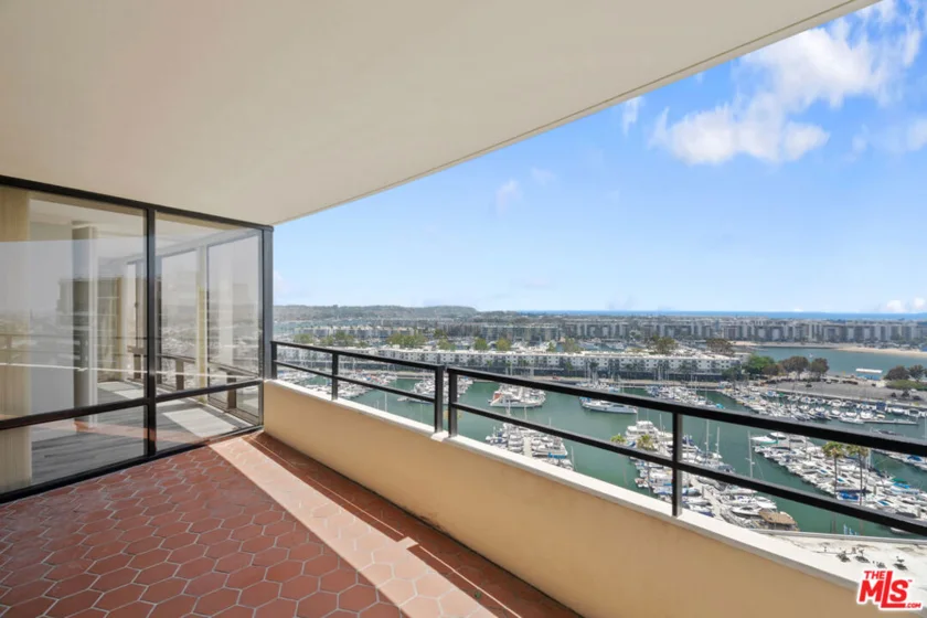 4314 Marina City Drive #1118 photo 7