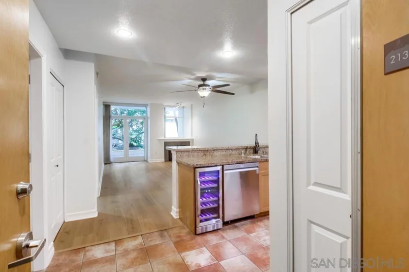 850 Beech Street #213 photo 1