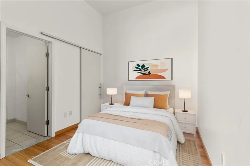 1100 Wilshire Boulevard #1812 photo 12