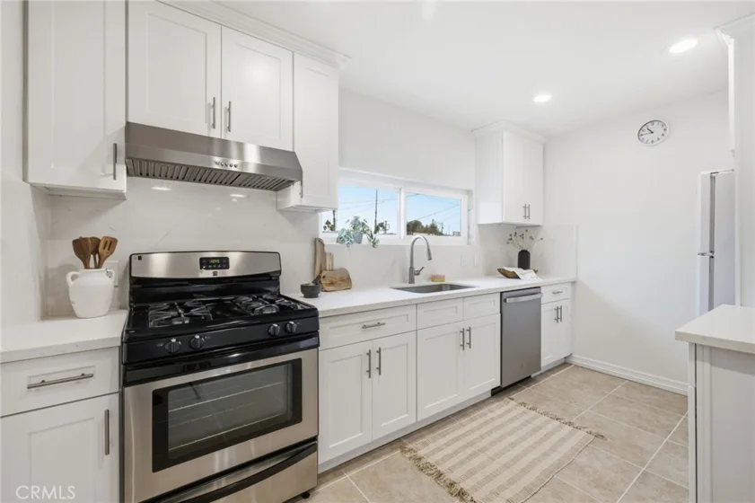 4018 Redwood Avenue #B photo 9