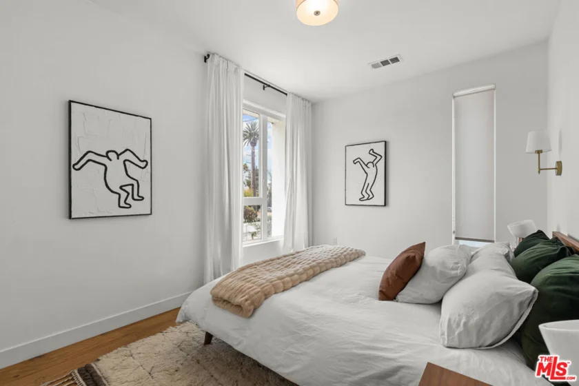 11724 Culver Boulevard #10 photo 38
