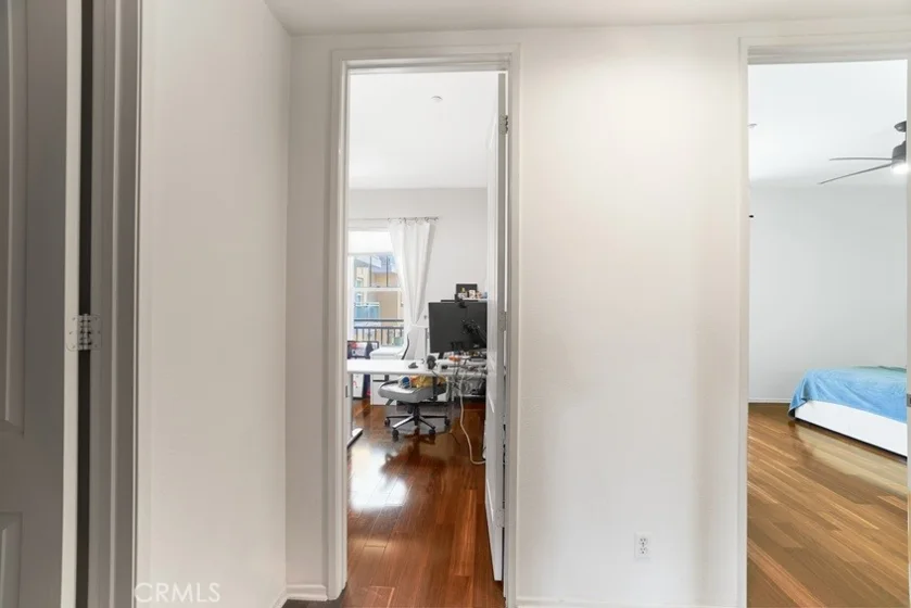 309 Metro Court photo 18