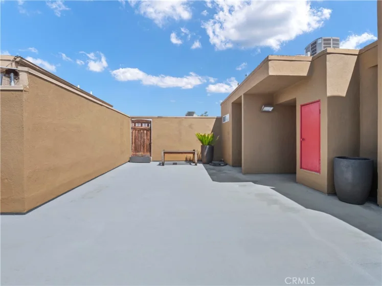4301 Fulton Avenue #303 photo 36