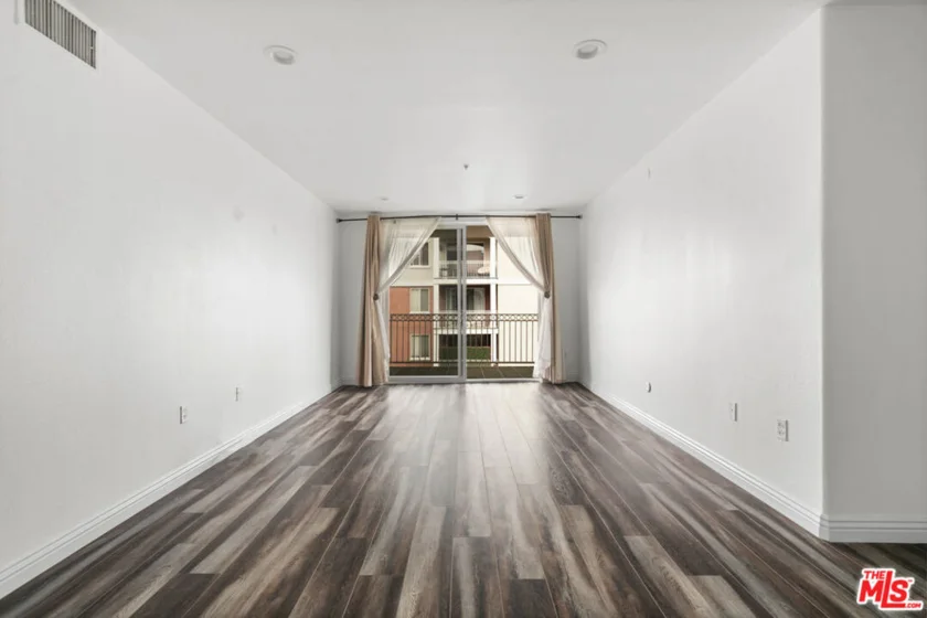 3740 Santa Rosalia Drive #326 photo 26