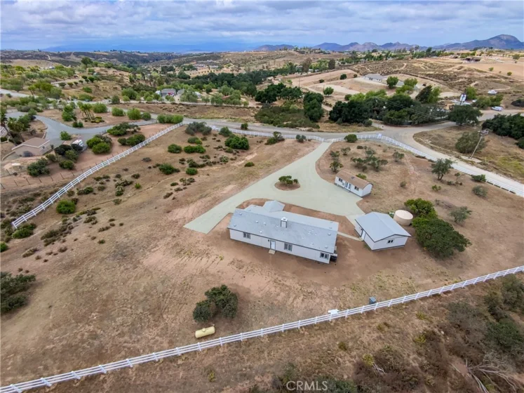 40705 Calle Vecina photo 1