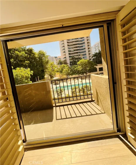 10450 Wilshire #2A photo 24
