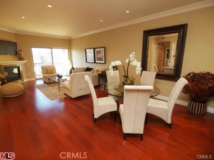 1135 S Shenandoah Street #304 photo 1