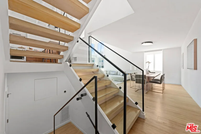 18 Privateer Street #3 photo 14