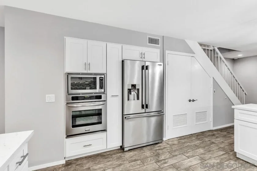 465 Orange Avenue photo 7