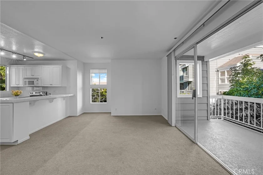 20331 Bluffside #307 photo 7