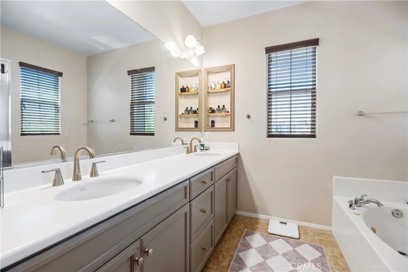 40249 Danbury Court photo 21