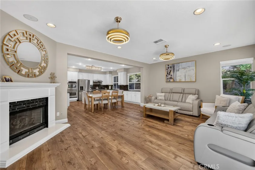 42111 Majestic Court photo 28