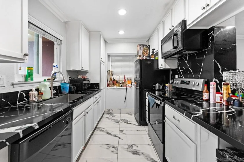 1000 Estes Street #31 photo 27