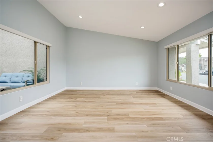 8816 Yuba Circle #1111B photo 2